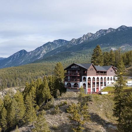 Radium Chalet Radium Hot Springs Exterior photo